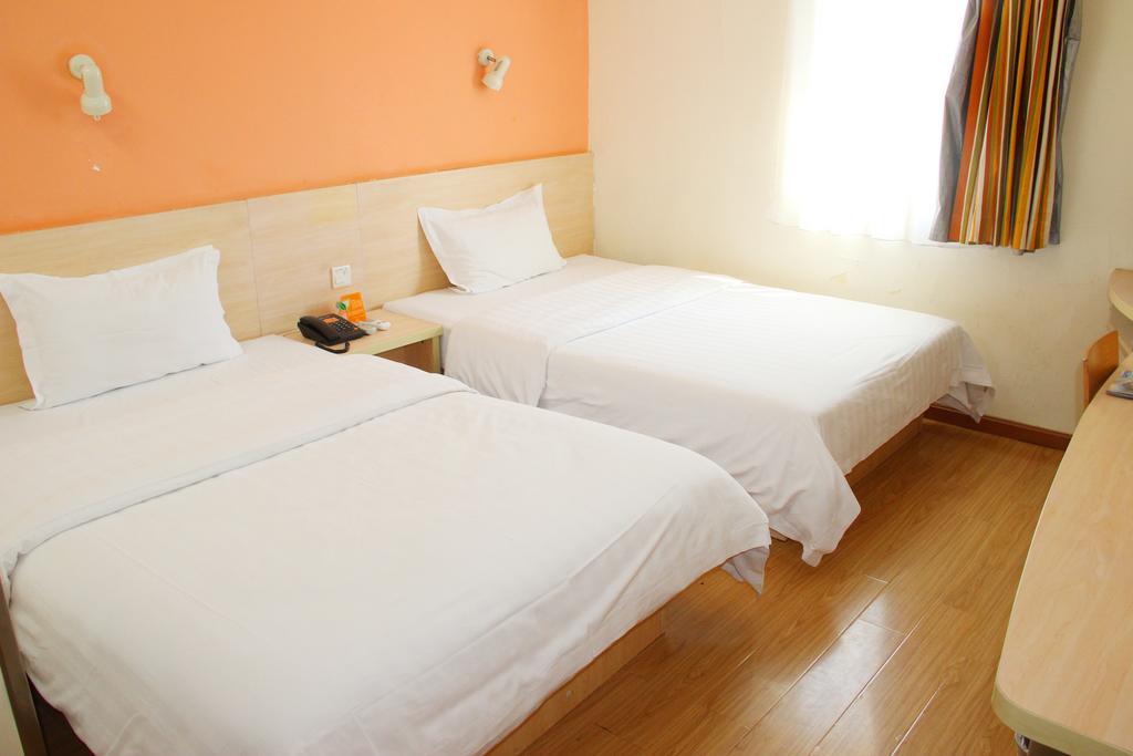 7Days Inn Zhuhai Hengqin Changlong Wanzai Port Dış mekan fotoğraf