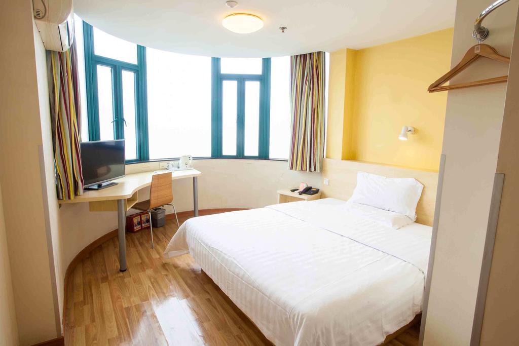 7Days Inn Zhuhai Hengqin Changlong Wanzai Port Oda fotoğraf